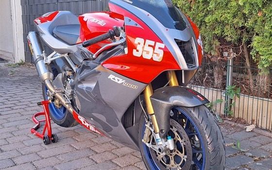 Gebrauchtmotorrad Aprilia RSV 1000 R Factory (RSV Mille R Factory) - Bild 4