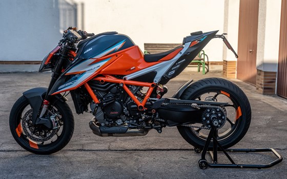 Gebrauchtmotorrad KTM 1290 Super Duke RR - Bild 3