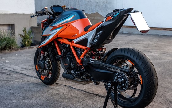 Gebrauchtmotorrad KTM 1290 Super Duke RR - Bild 4