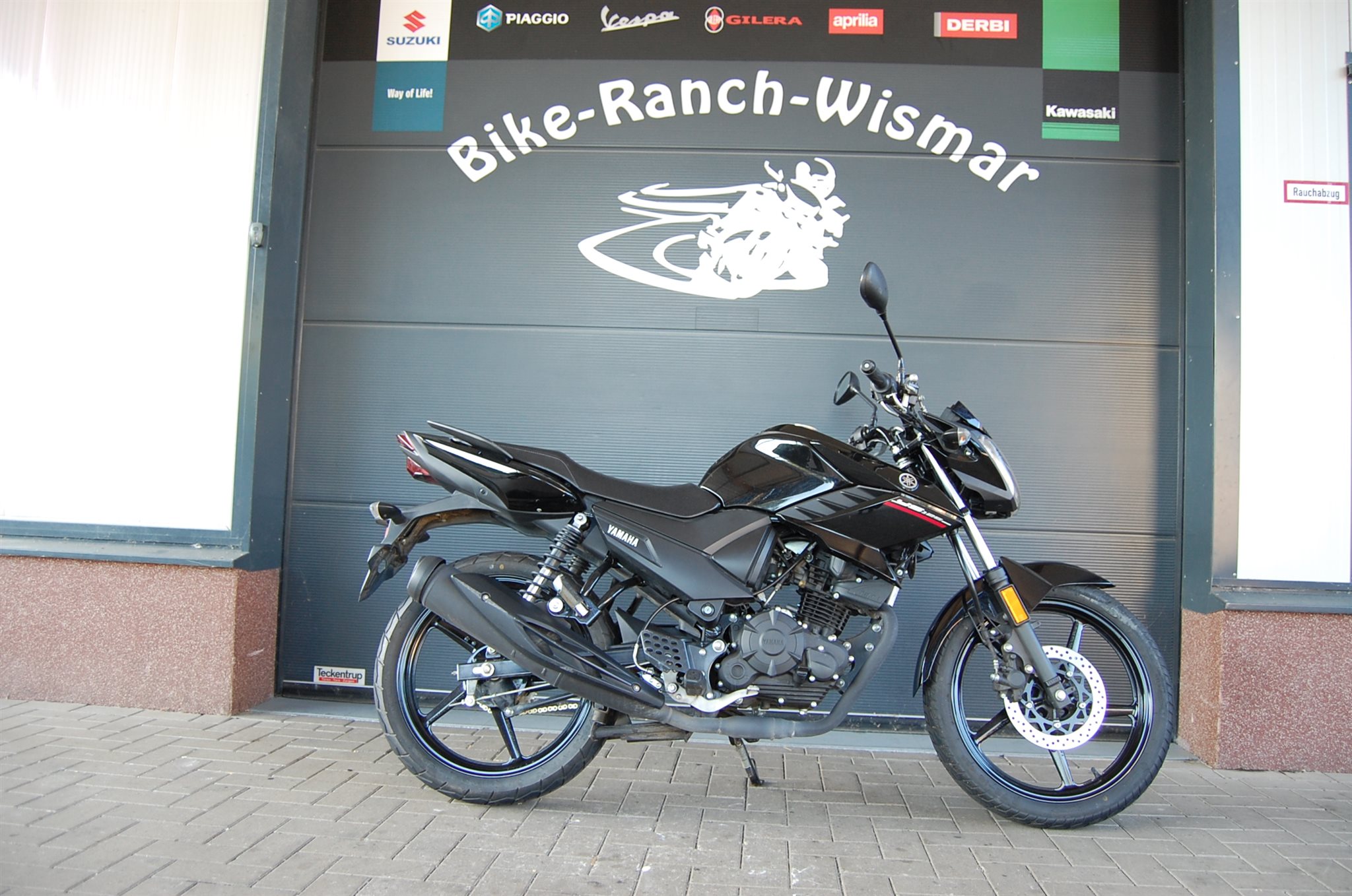 Yamaha YS125