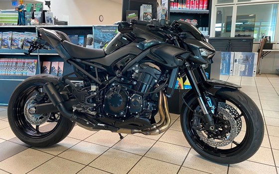 Neufahrzeug Kawasaki Z 900RS Black Edition - Bild 1