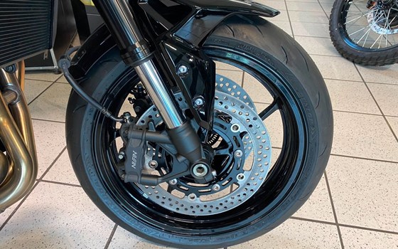 Neufahrzeug Kawasaki Z 900RS Black Edition - Bild 12