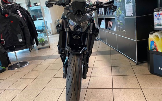 Neufahrzeug Kawasaki Z 900RS Black Edition - Bild 4