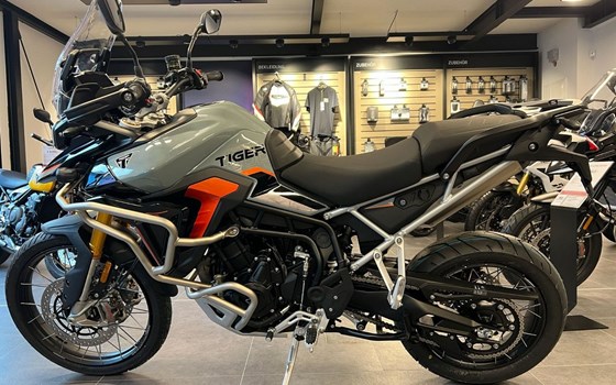 Neufahrzeug Triumph Tiger 900 Desert Edition - Bild 1