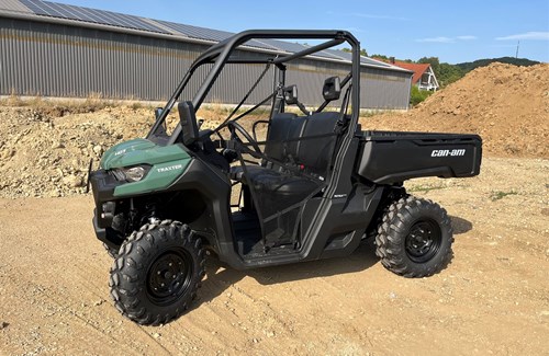 Neumotorrad Can-Am Traxter Base HD7 T