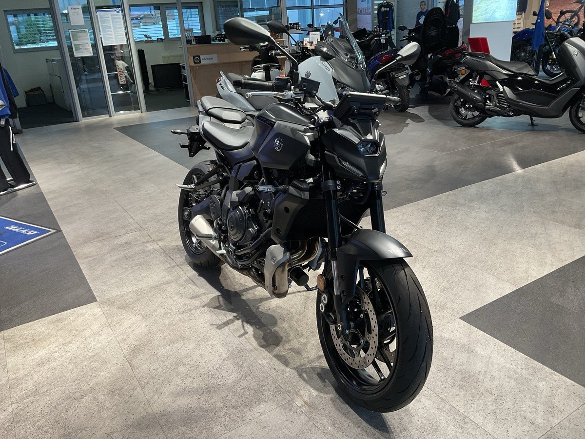 Yamaha MT-07 Y-AMT 35kW