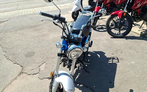 Gebrauchtmotorrad Honda Dax 125 - Bild 3