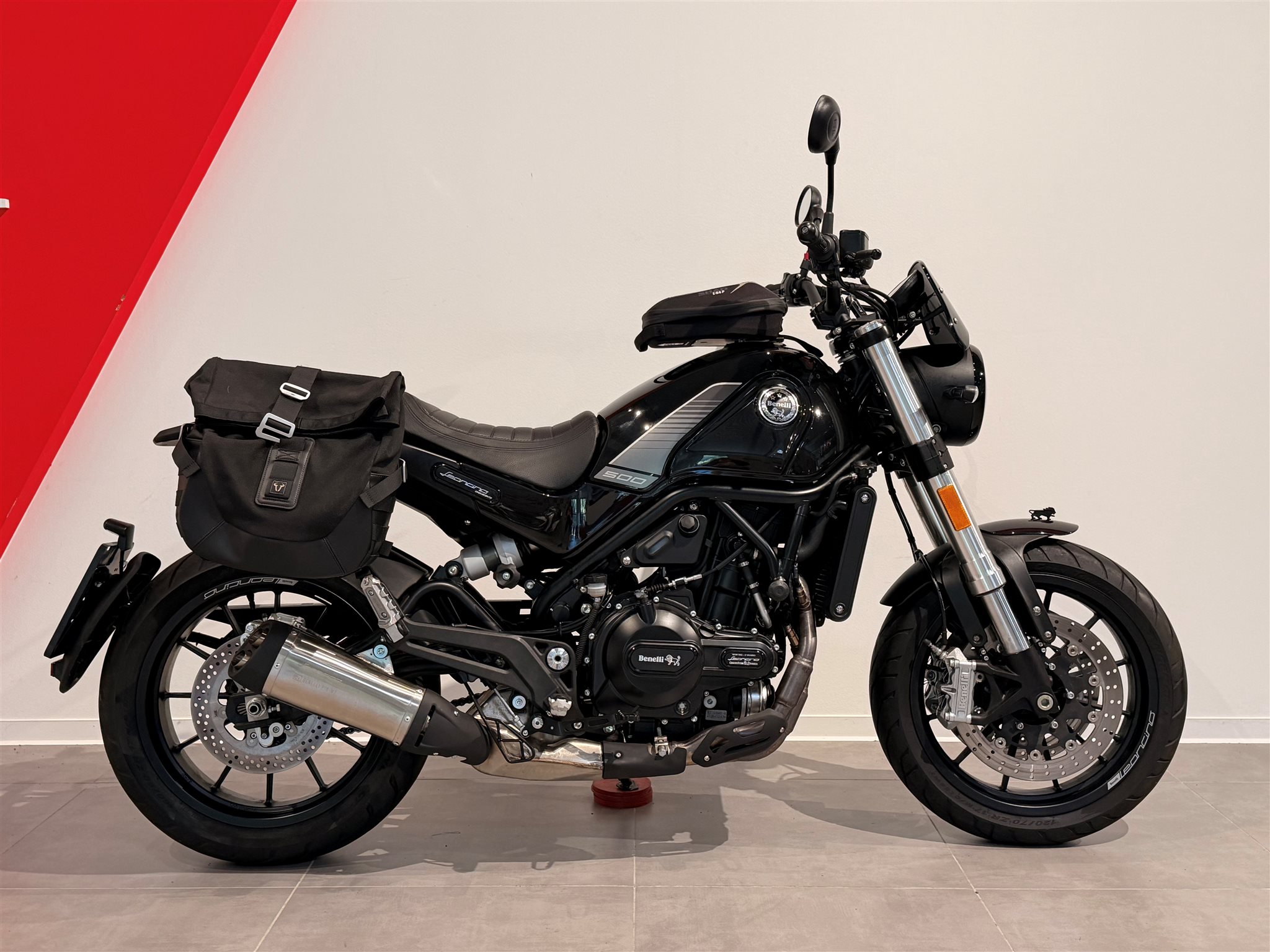 Benelli 500
