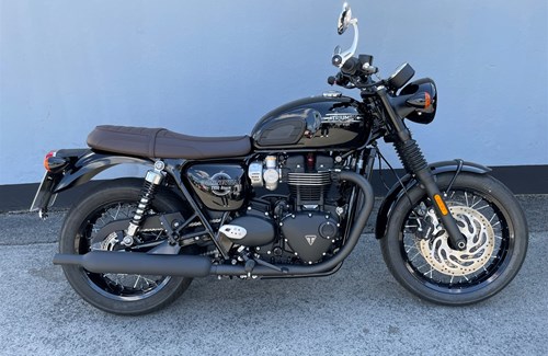 Gebrauchtmotorrad Triumph Bonneville T120 Black
