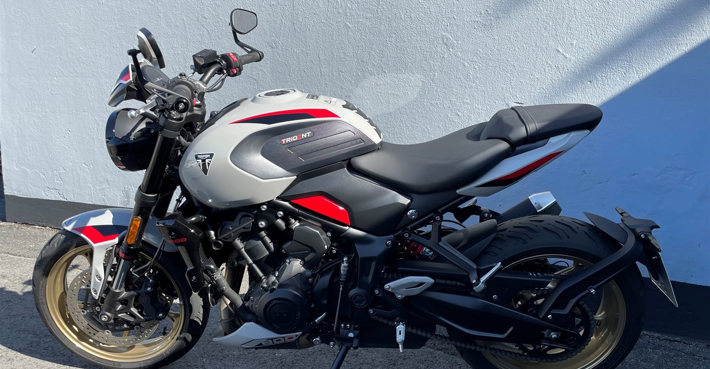 Angebot Triumph Trident 800