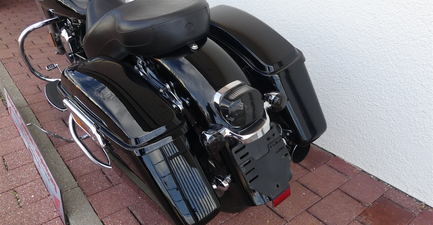 Angebot Harley-Davidson Dyna Switchback  FLD