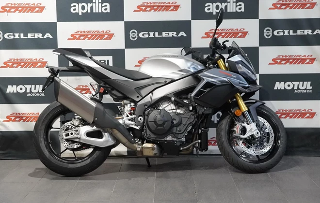 Aprilia Tuono V4 1100