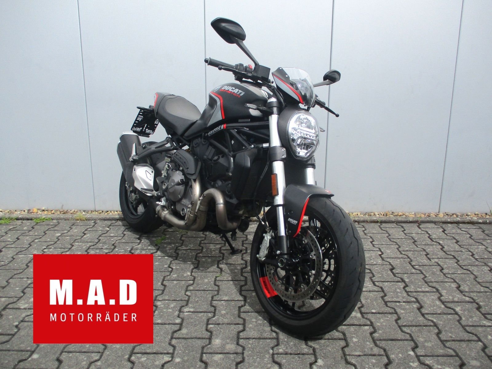 Ducati Monster 821 Stealth