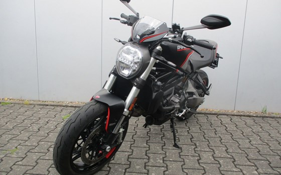 Gebrauchtmotorrad Ducati Monster 821 Stealth - Bild 2