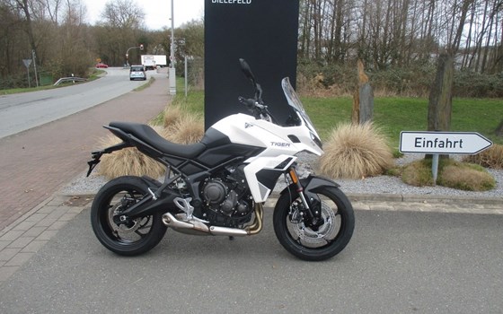 Gebrauchtmotorrad Triumph Tiger Sport 660 - Bild 1