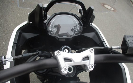 Gebrauchtmotorrad Triumph Tiger Sport 660 - Bild 9