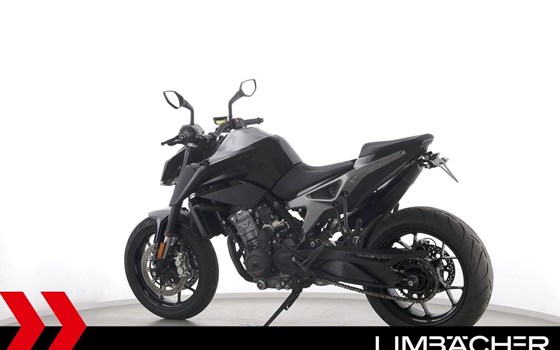 Gebrauchtmotorrad KTM 790 Duke - Bild 6