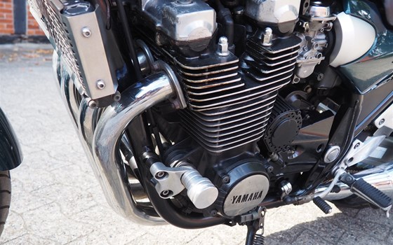 Gebrauchtmotorrad Yamaha XJR 1300 - Bild 11