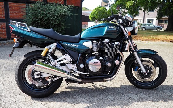 Gebrauchtmotorrad Yamaha XJR 1300 - Bild 6
