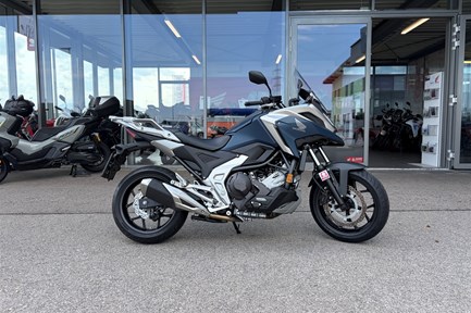 Honda NC750X DCT