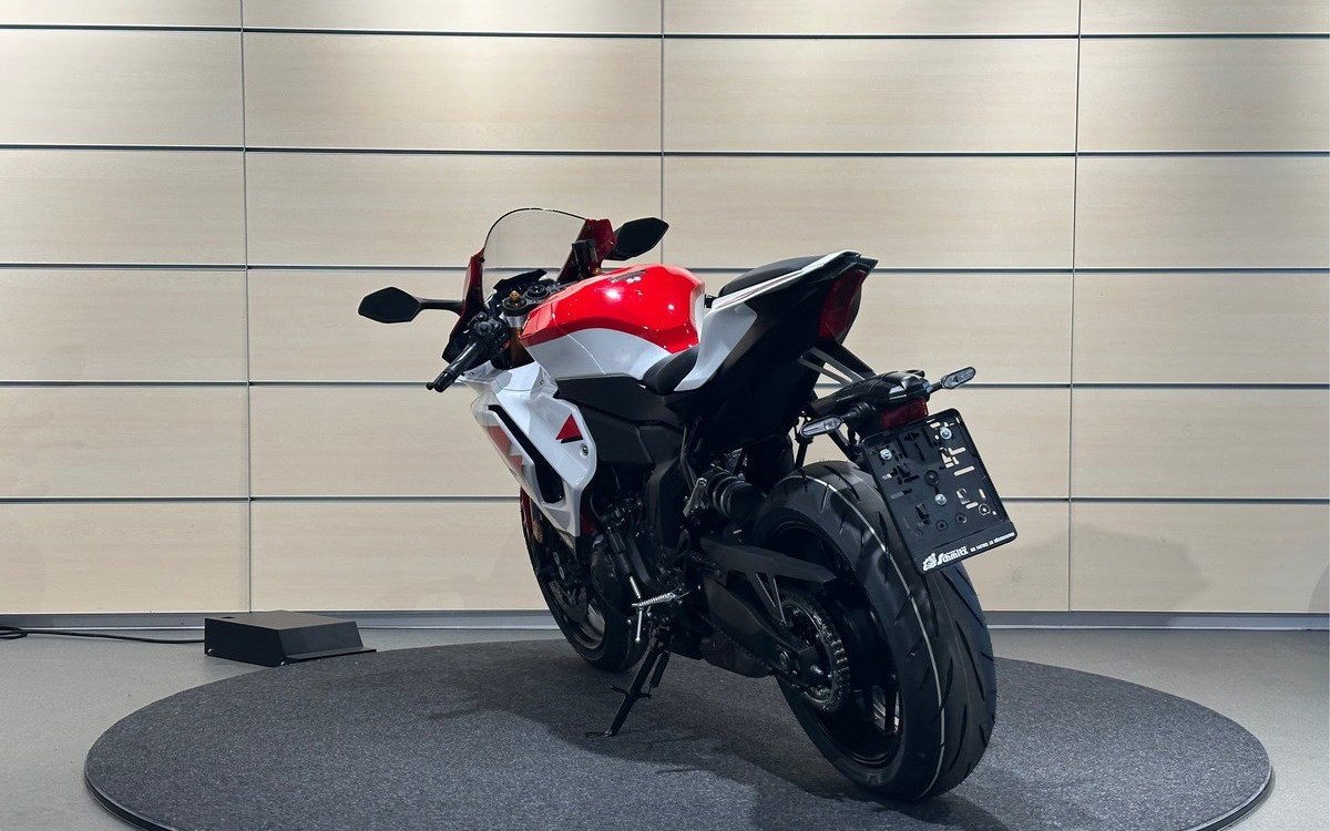 Angebot Yamaha R7