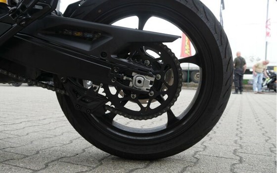 Neufahrzeug KTM 125 SMC R - Bild 10