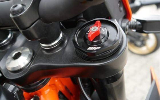Neufahrzeug KTM 125 SMC R - Bild 18