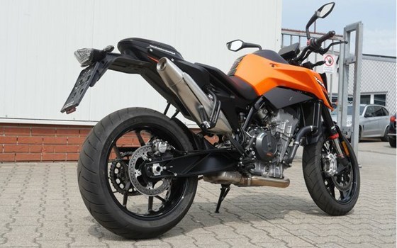 Neufahrzeug KTM 790 Duke L - Bild 18
