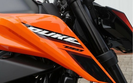 Neufahrzeug KTM 790 Duke L - Bild 5