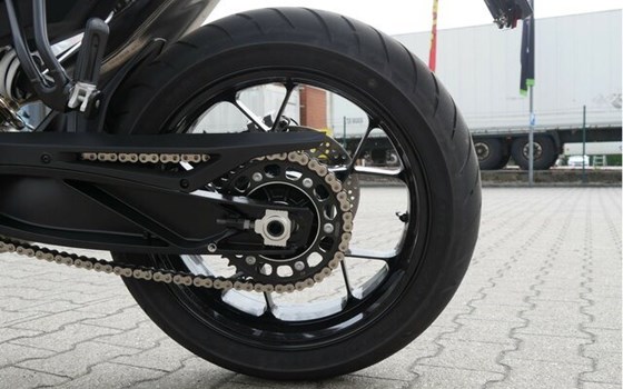 Neufahrzeug KTM 790 Duke L - Bild 9