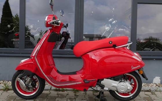 Neufahrzeug Vespa Primavera RED 50 - Bild 1