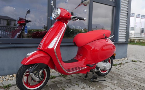 Neufahrzeug Vespa Primavera RED 50 - Bild 2