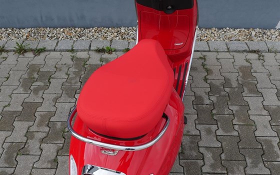 Neufahrzeug Vespa Primavera RED 50 - Bild 5
