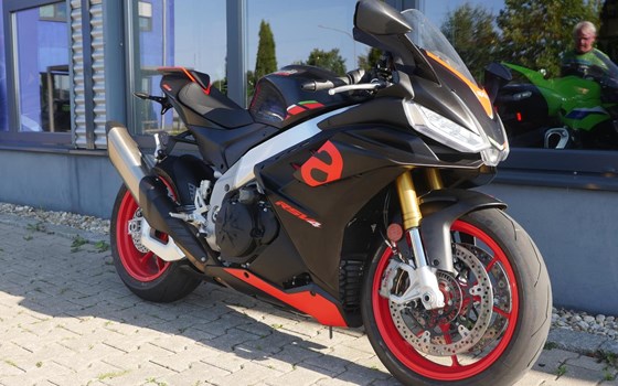 Gebrauchtmotorrad Aprilia RSV4 1100 - Bild 3
