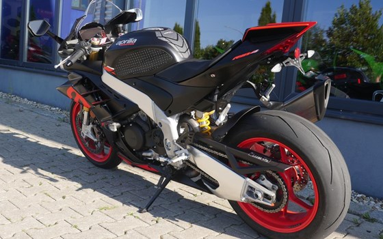 Gebrauchtmotorrad Aprilia RSV4 1100 - Bild 6