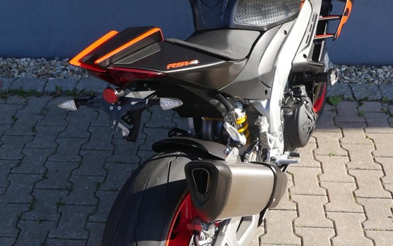 Gebrauchtmotorrad Aprilia RSV4 1100 - Bild 8