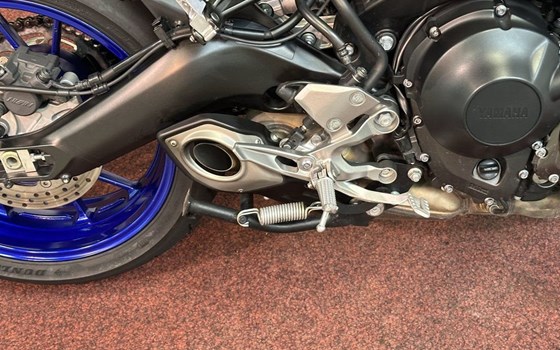 Gebrauchtmotorrad Yamaha MT-09 - Bild 10