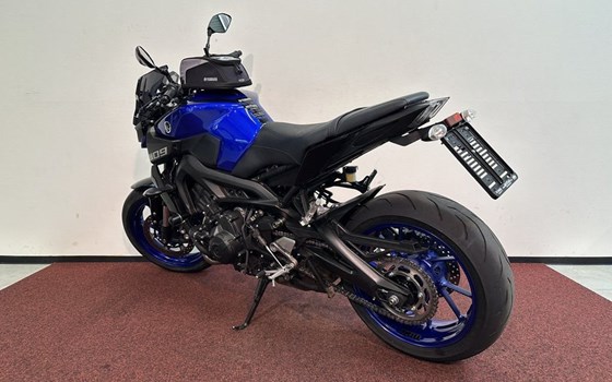 Gebrauchtmotorrad Yamaha MT-09 - Bild 6