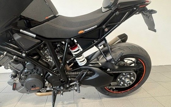 Gebrauchtmotorrad KTM 1290 Super Duke R - Bild 13