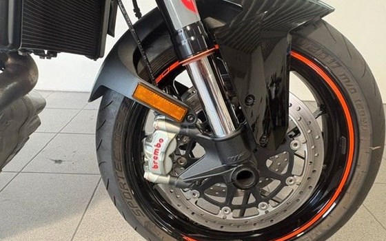Gebrauchtmotorrad KTM 1290 Super Duke R - Bild 8