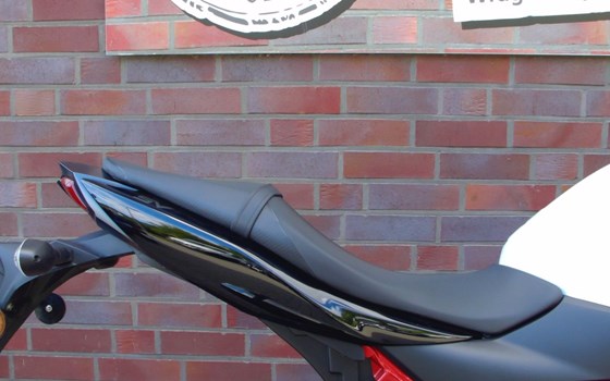 Gebrauchtmotorrad Suzuki SV650 - Bild 7
