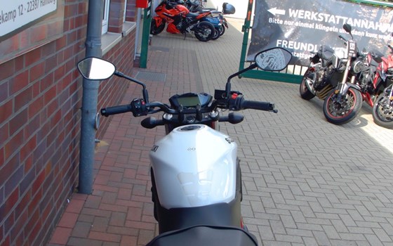 Gebrauchtmotorrad Suzuki SV650 - Bild 8