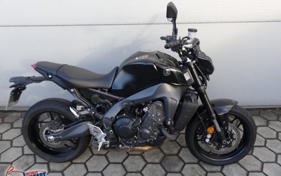 Gebrauchtmotorrad Yamaha MT-09 35kW - Bild 1