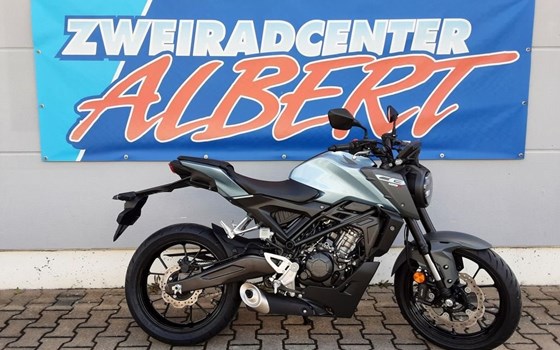 Gebrauchtmotorrad Honda CB125R - Bild 5