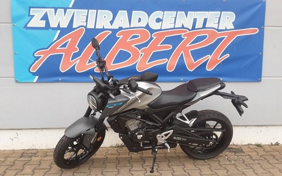 Gebrauchtmotorrad Honda CB125R - Bild 10