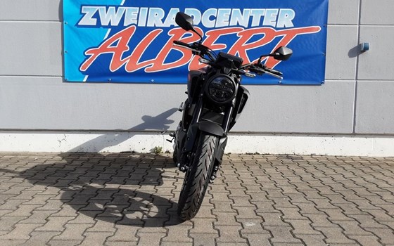 Gebrauchtmotorrad Honda CB125R - Bild 3