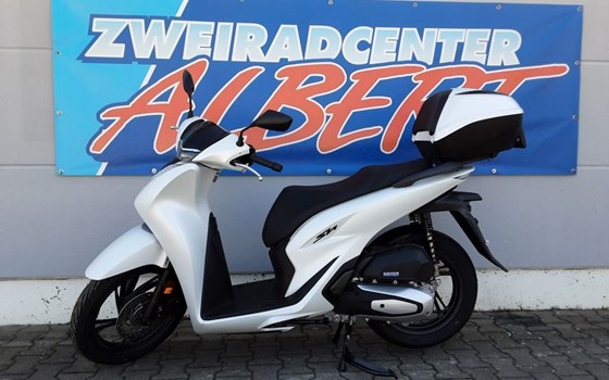 Gebrauchtmotorrad Honda SH125i - Bild 4