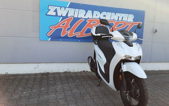 Gebrauchtmotorrad Honda SH125i - Bild 8