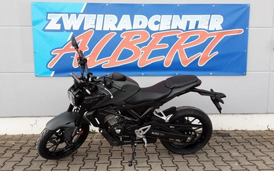 Gebrauchtmotorrad Honda CB125R - Bild 5