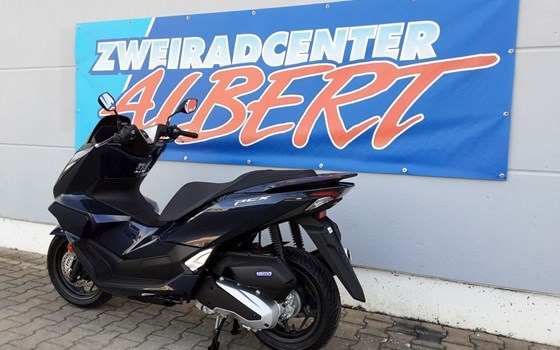 Gebrauchtmotorrad Honda PCX125 - Bild 9